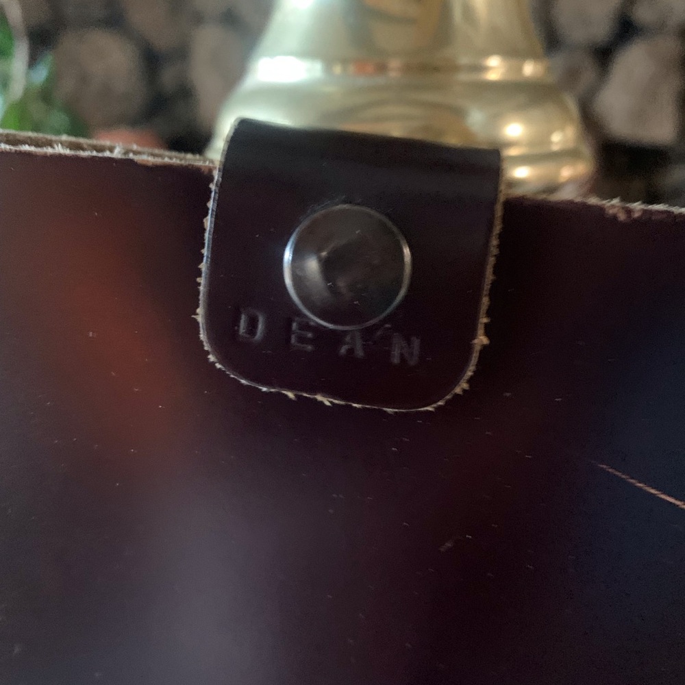 Dean Leather shoulder purse